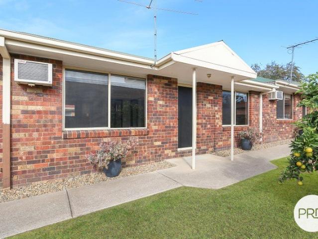 NEAT 2 BEDROOM UNIT IN EAST ALBURY!