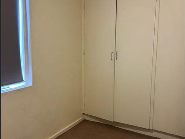 Neat 2 Bedroom Unit!