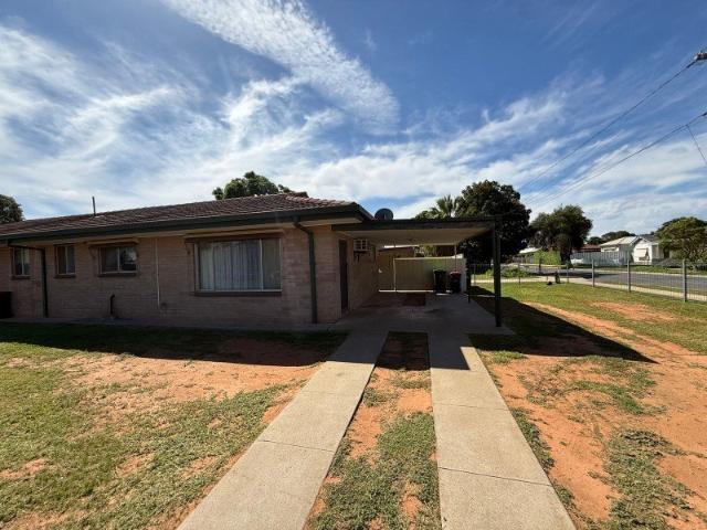 Neat 2 bedroom unit