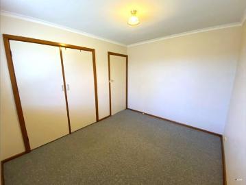 Neat 2 Bedroom Unit