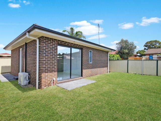 Neat 2 Bedroom Granny Flat