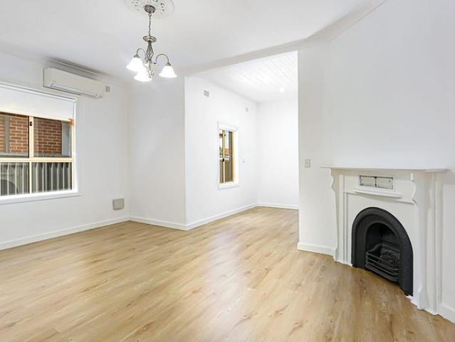 NEAT 2 BEDROOM HOME IN A GREAT LOCATION
