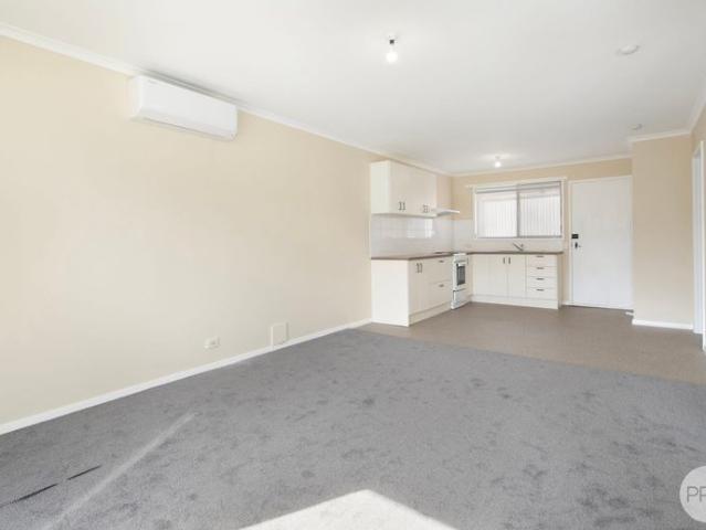 NEAT 2 BEDROOM IN BEAUFORT