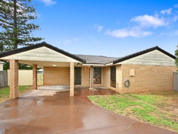 Neat 3 Bedroom Unit
