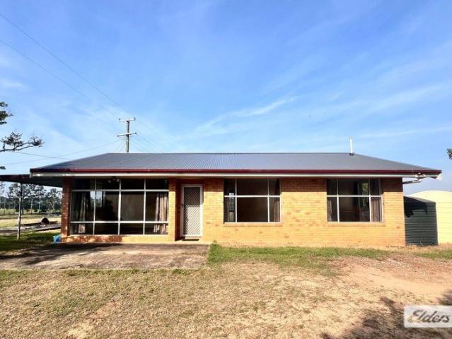Neat 3 bedroom Home Overlooking Farmland