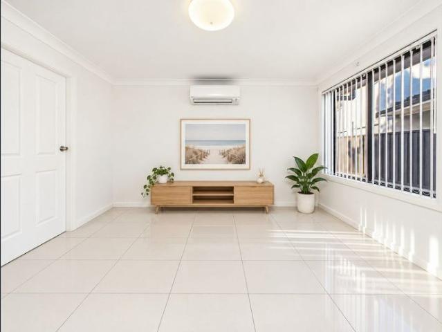 Neat 3 Bedroom Home Beside a Local Park