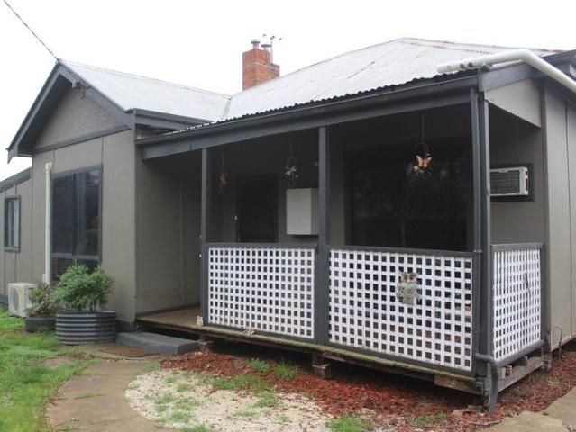 Neat 3 Bedroom Home !