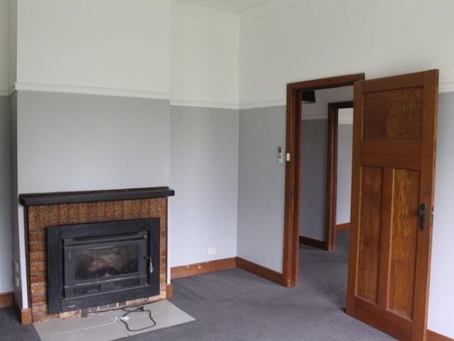 Neat 3 Bedroom Home !