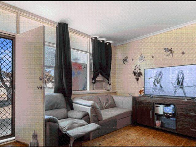 Neat 3 br home ready to move in