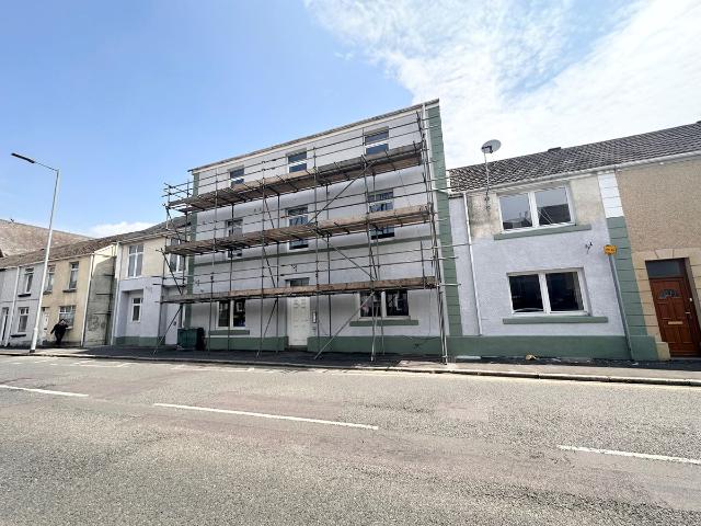 Neath Road, Swansea SA6, 1 bed flat to rent, £625 pcm | PrimeLocation
