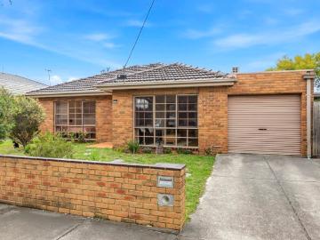 Neatly Renovated and Perfectly Positioned