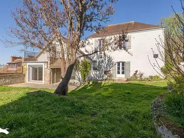 Neauphle le Château 78640 Achat / Vente maison 6 pièces t6 parking