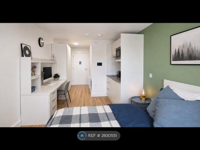 Neal Drive, Cambridge CB4, Studio to rent, £1,105 pcm | PrimeLocation