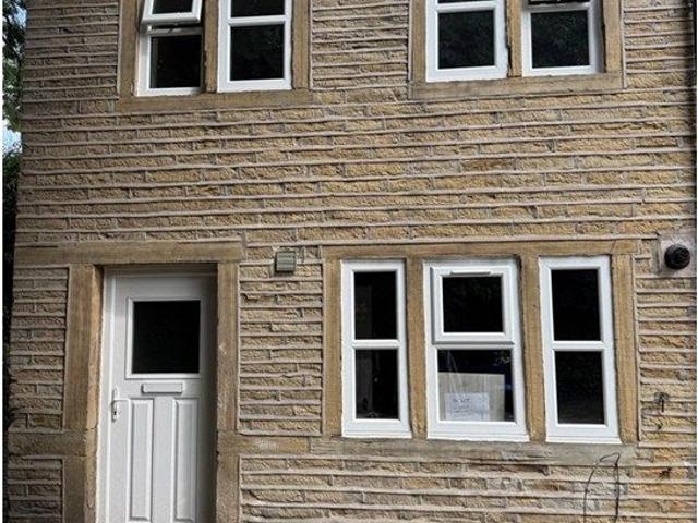 Neale Road, Huddersfield HD1, 2 bed end terrace house to rent, £750 pcm | PrimeLocation
