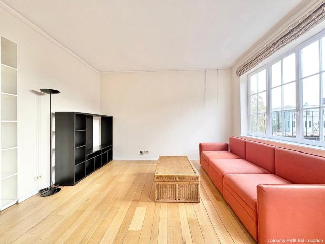 Near Montgomery – Beautiful furnished apartment!