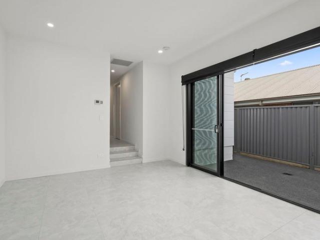 Near New 4 Bedroom Duplex