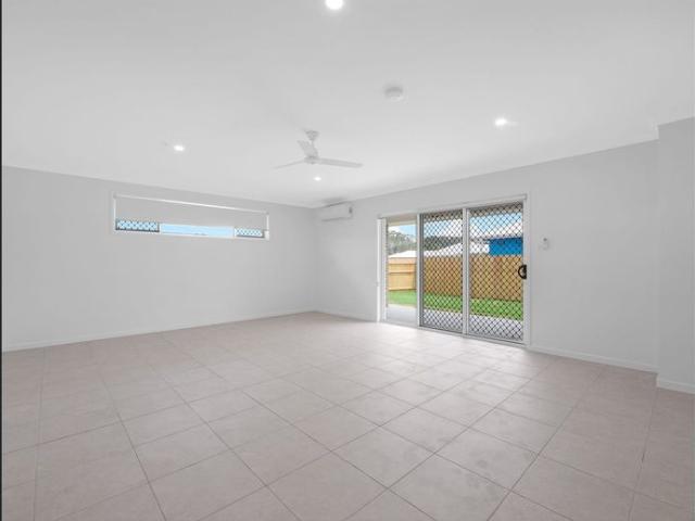 NEAR NEW 4 BEDROOM HOME