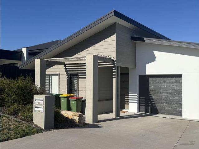Near New 4 Bedroom Home