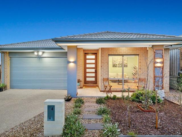 Near New 4 Bedroom Home with Two Living Zones