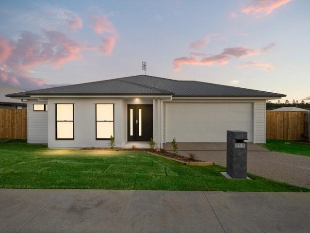 Near New 4 Bedroom Home in NIKENBAH for $700 Per Week