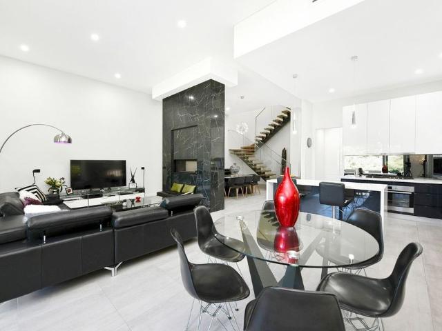 Near New 5 Bedroom Duplex Architecturally Completed Substantial in Magnitude, Appeal and Finishes