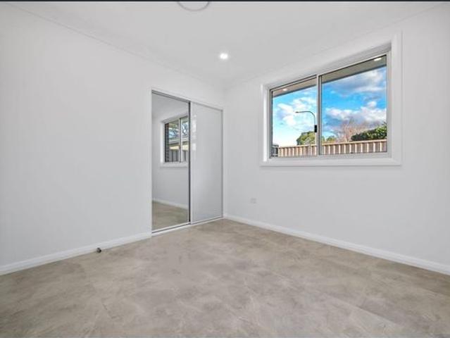 Near New 2 x Bedroom Granny Flat !