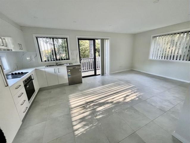 Near New 2br Granny Flat