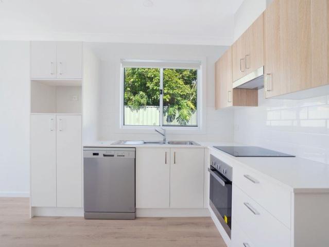 Near New 3 Bedroom Granny Flat Offering Modern, Low Maintenance Living