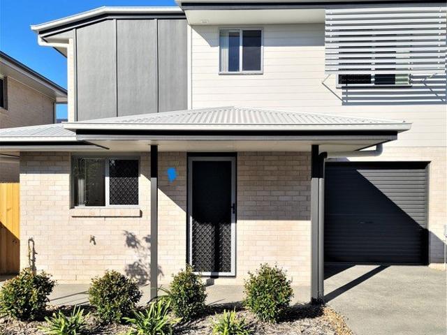 NEAR NEW 3 BEDROOM TOWNHOUSE, AVAILABLE NOW INSPECTIONS BY APPOINTMENT