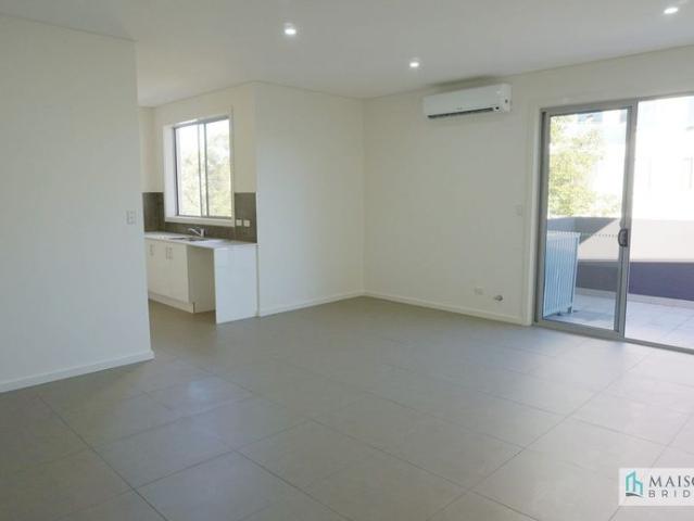 Near New 3 Bedroom Tile Floor Apartment