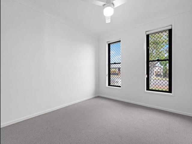 Near New 3 Bedroom Unit in Point Vernon for $620 Per week
