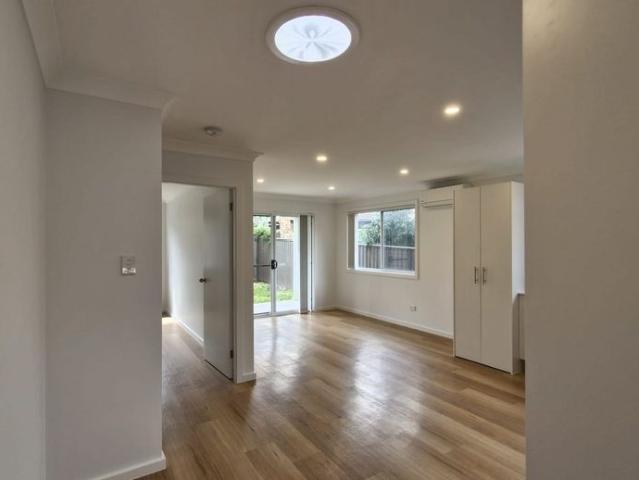 Near New Two Bedroom Granny