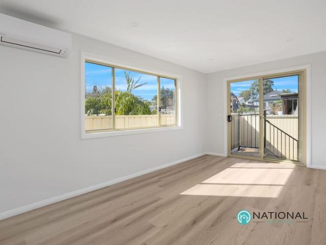 Near new two bedroom Granny flat Water and Electricity included