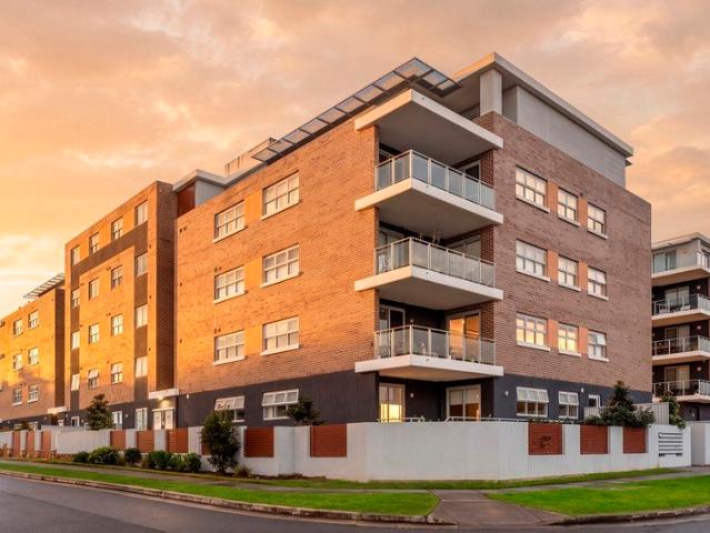 Near new apartment within prime location