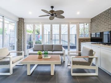 Near New Architecturally Designed Single Level Sanctuary in the Heart of South Turramurra