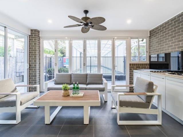 Near New Architecturally Designed Single Level Sanctuary in the Heart of South Turramurra