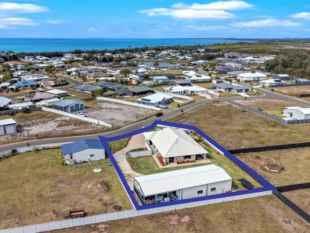 Near New, Big Home On Half An Acre With An Enormous Shed Near The Beach!