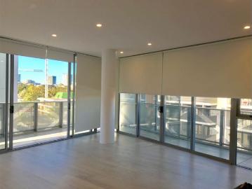 NEAR NEW BRIGHT 2BED TIMBER FLOORS LARGE UNDERCOVER BALCONY WALK TRAIN STATION
