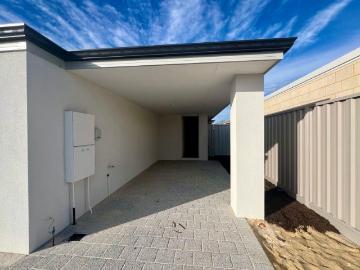 NEAR NEW BUILT CHARMING HOME