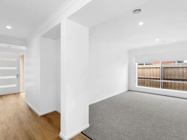 Near New Contemporary Home!