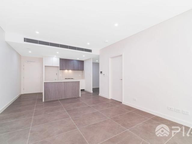 Near new designer apartments For Lease Now!