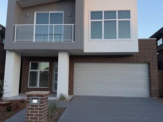 Near New Double Storey Family Home With Study, Alfresco, & Designer Kitchen