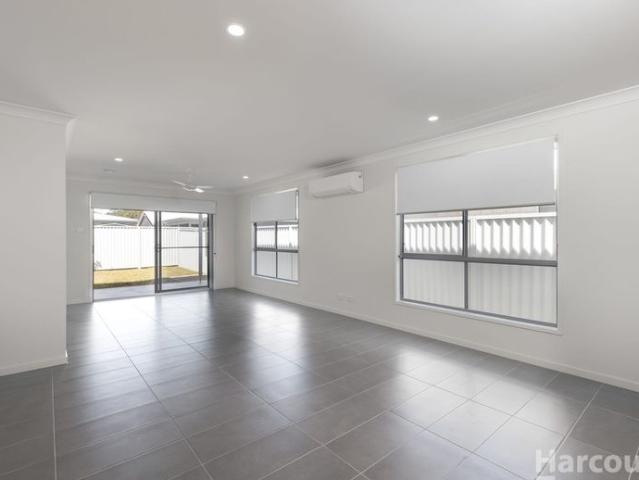 Near new Duplex