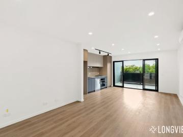 Near New Endearing Abode in Sought after Haven Estate