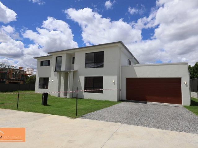 Near New Executive Family Home in Stretton
