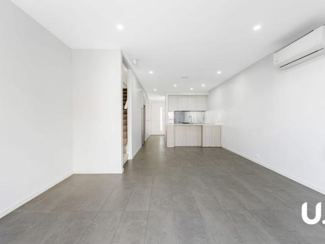 Near New Executive Style | 2 Bedroom