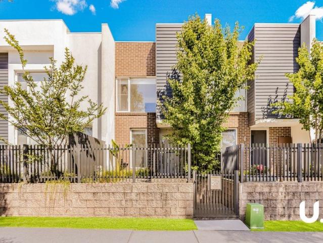 Near New Executive Style | 2 Bedroom