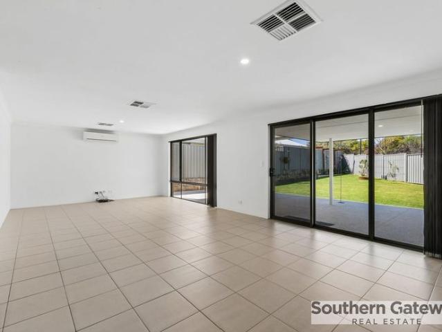 NEAR NEW FAMILY HOME WITH BEAUTIFUL GARDENS