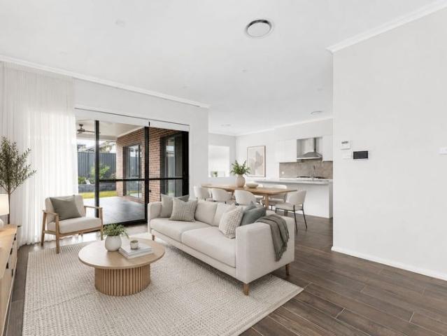 NEAR NEW FAMILY HOME WITH SPACE, STYLE AND COMFORT