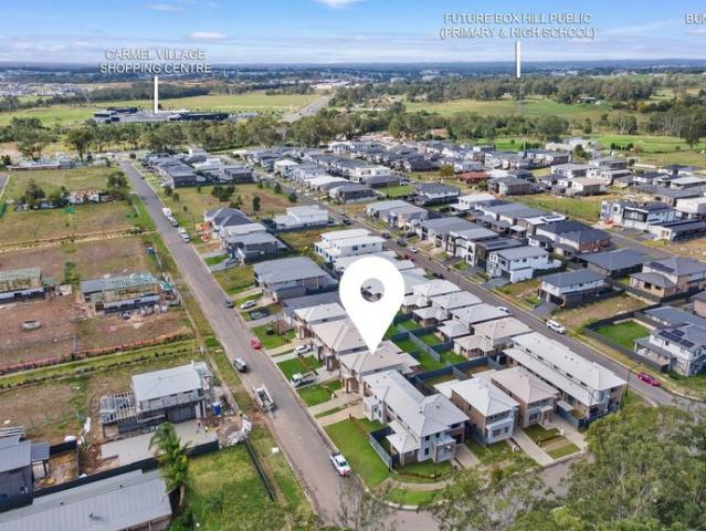 NEAR NEW FAMILY HOME FOR LEASE